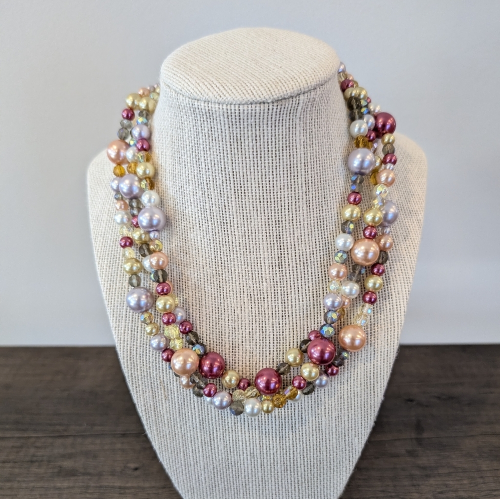 Multicolor Faux Pearl Necklace